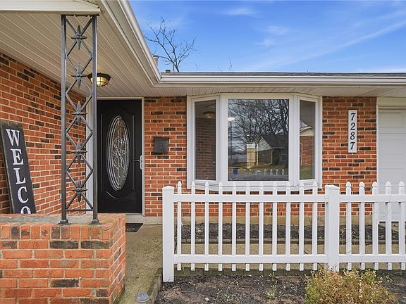 5th image of 7287 Claircrest Dr