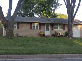 1005 N Elm St, Newton, KS 67114