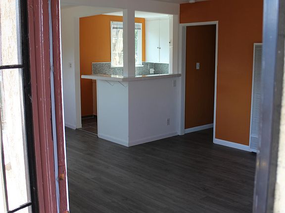 5th image of 3563 W Florence Ave