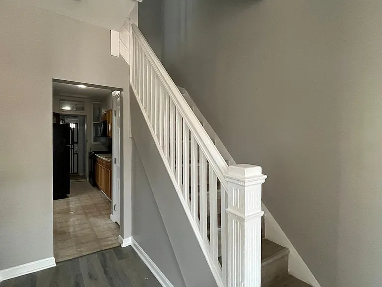 1031 N Bentalou St — Photo 13