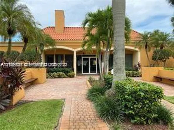 18017 NW 68th Ave #A-101, Hialeah, FL 33015