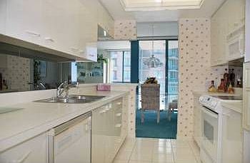 4th image of 1540 Gulf Blvd APT 706