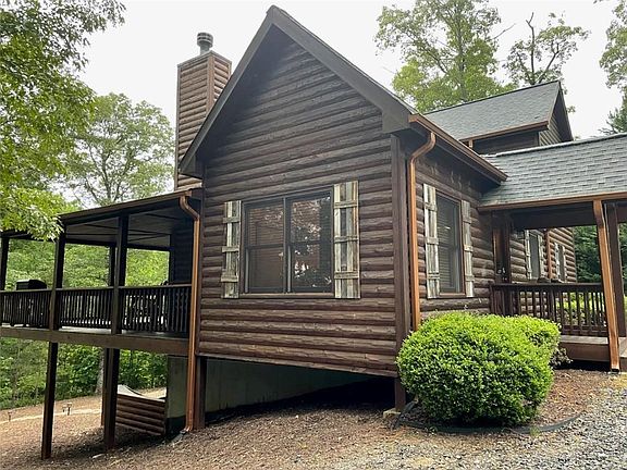 2nd image of 4 Shalom Ln