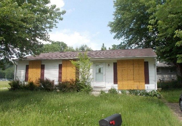 1st image of 2002 Long Meadow Dr