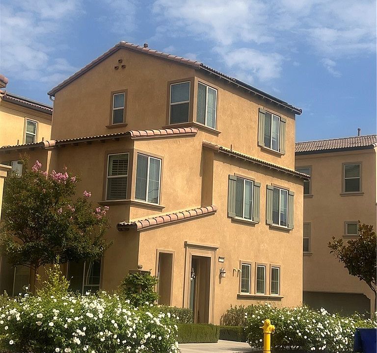 Building Photo 3