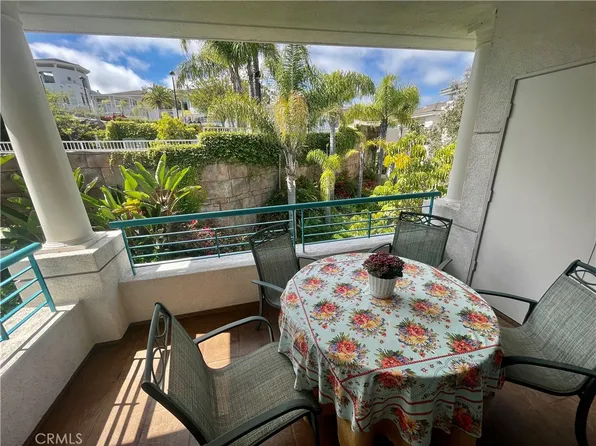 25422 Sea Bluffs Dr Unit 302, Dana Point, CA 92629