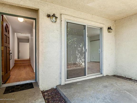 2nd image of 300 S Mentor Ave APT 5