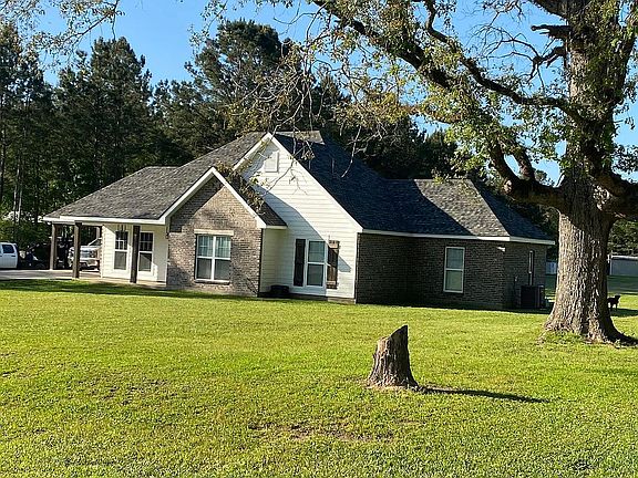 2nd image of 208 Shree Ln