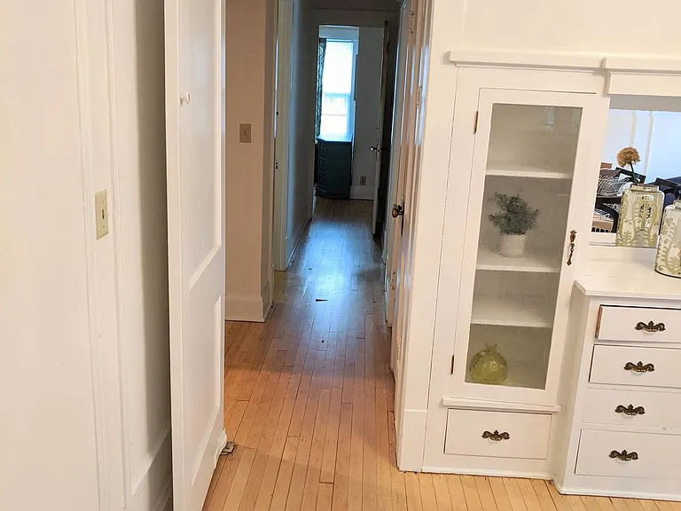 3928 N Farwell Ave — Photo 7