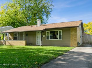 317 Stuart Rd, Lockport, IL 60441