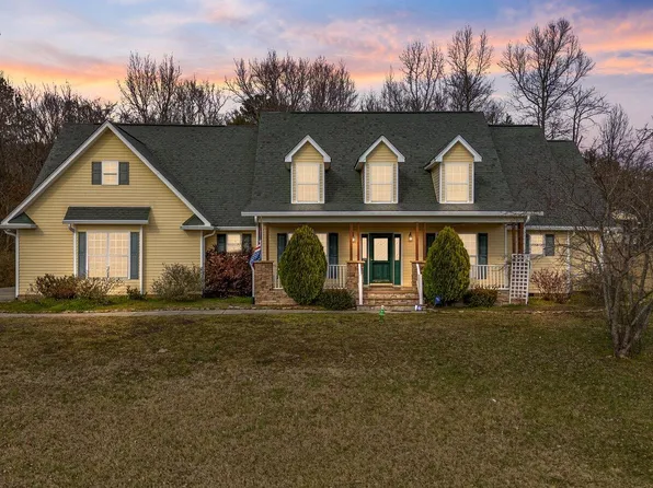 1102 Trew Ln, Apison, TN 37302