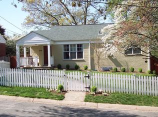 2704 Ross Rd, Chevy Chase, MD 20815