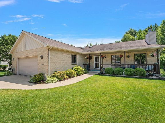 3rd image of 12818 Fawn Ct
