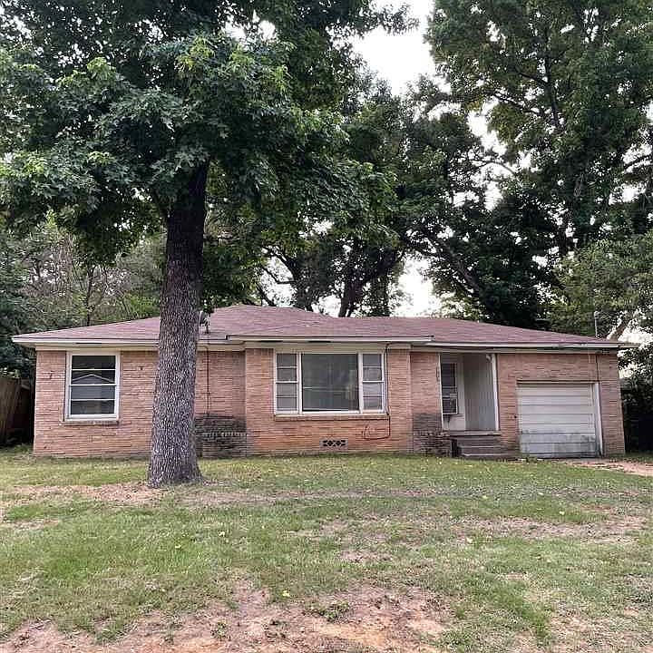 1831 S Fleishel Ave, Tyler, TX 75701 | Zillow