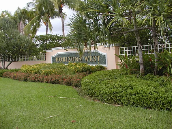 8420 SW 133 Avenue Rd #221, Miami, FL 33183