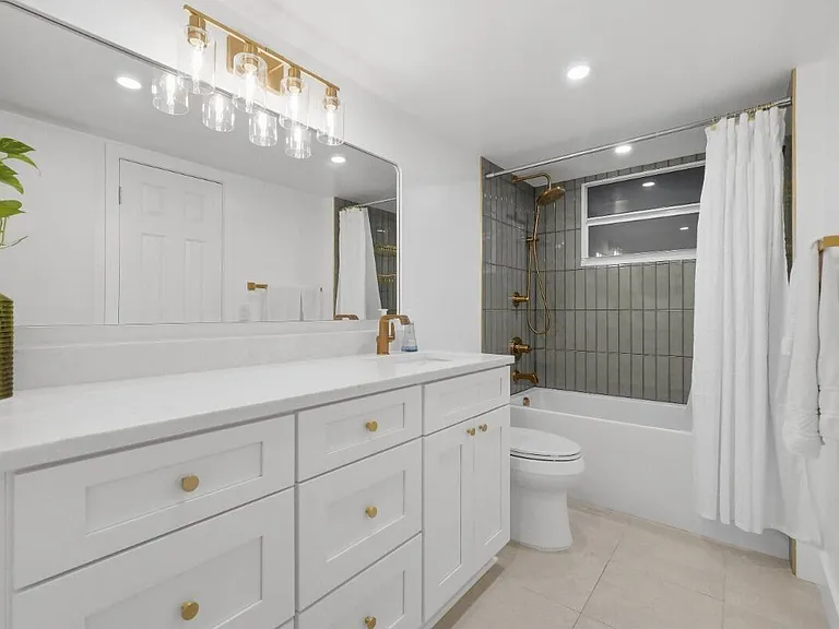 108 Royal Park Dr #1D — Photo 8