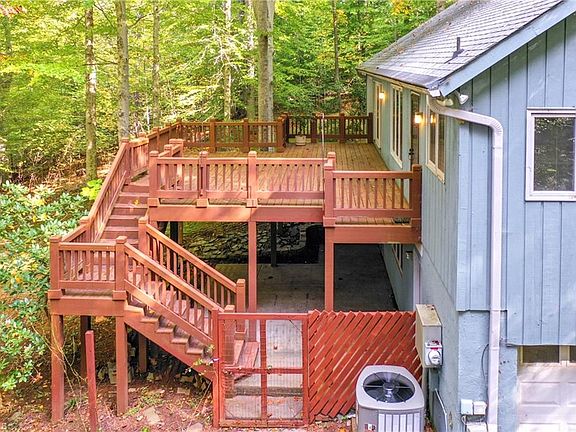 3rd image of 4360 Greenmeadow Lakes Circle