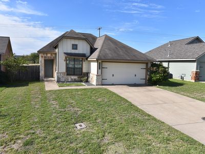2746 Silver Oak Dr, College Station, TX, 77845