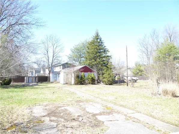 5940 Jaycox Rd, North Ridgeville, OH 44039