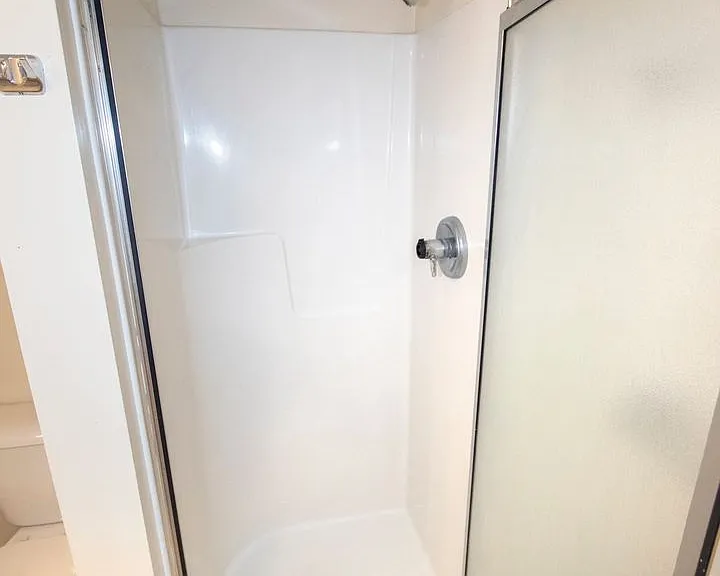 728 Central — Photo 11