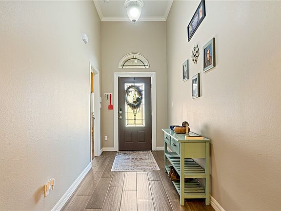 4th image of 14217 Bowman Ct
