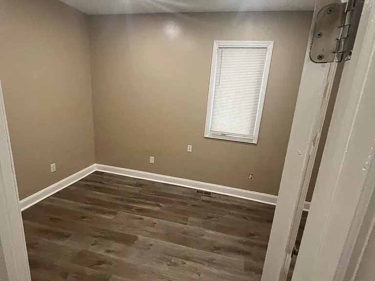 102 Cuyler Ave #1 — Photo 5