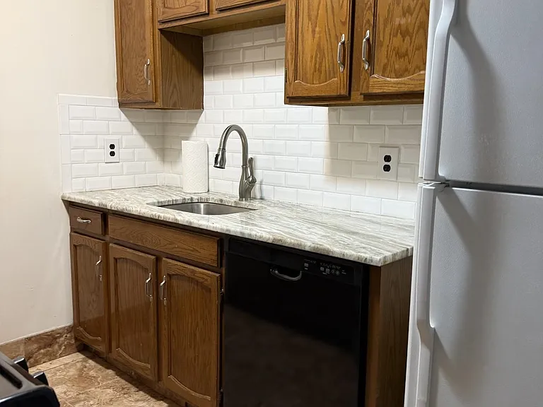 846 Riverside Ave #106 — Photo 8