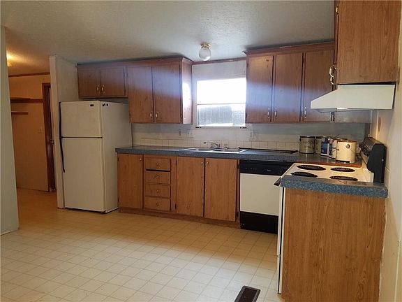 3rd image of 4616 County Road 1080