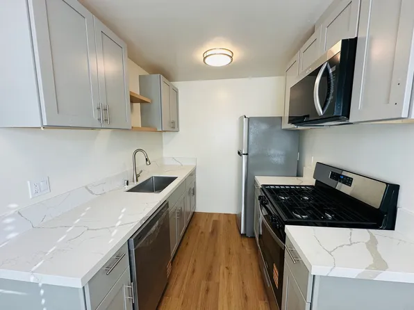 3963 Via Lucero APT 15, Santa Barbara, CA 93110