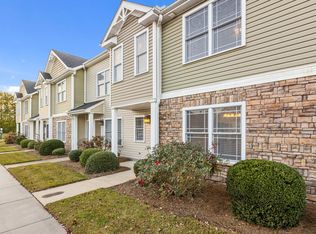 4136 V5 Kittrell Farms Dr #V5, Greenville, NC 27858