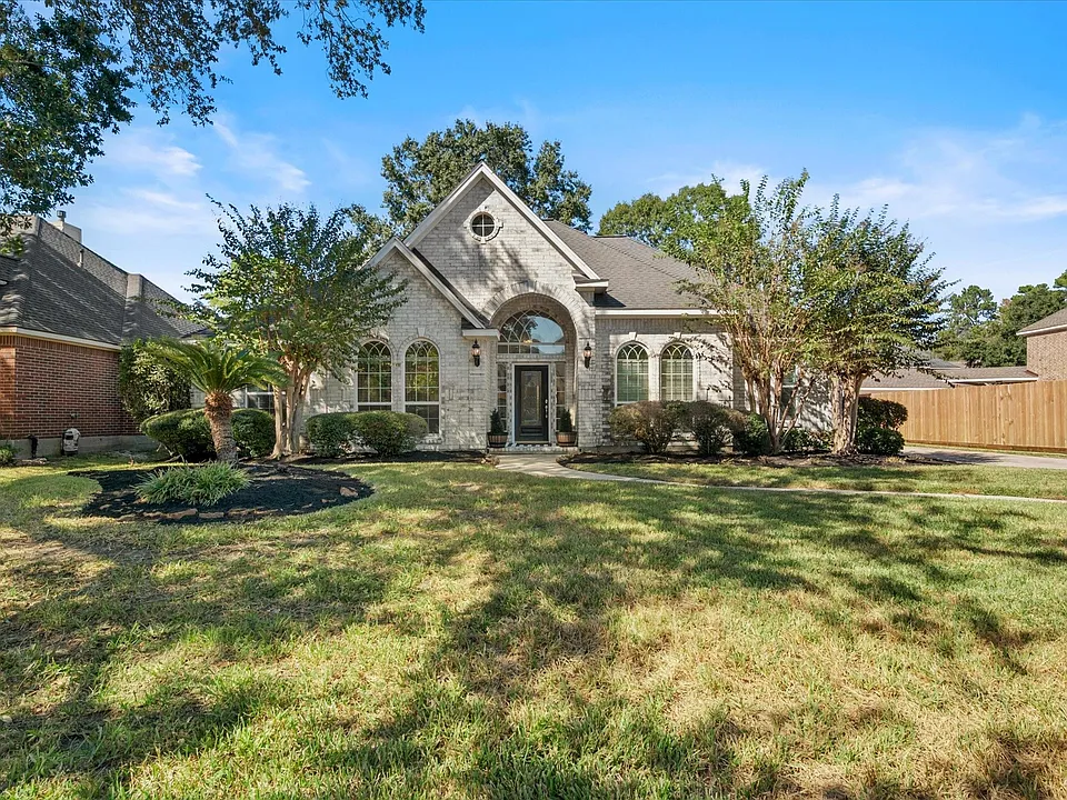 3410 Marywood Dr
