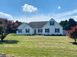 8726 Jarrett Dr, Hebron, MD 21830