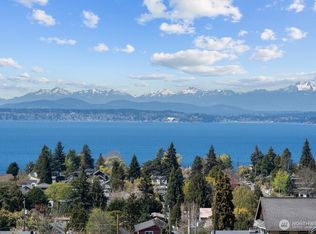 5025 California Ave SW APT 402, Seattle, WA 98136