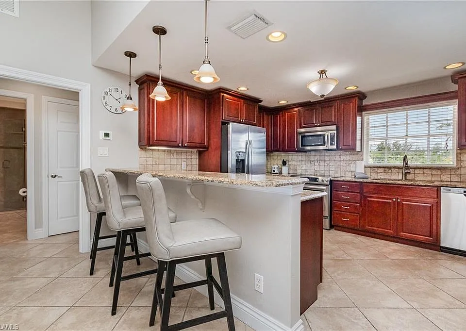 4822 Gary Rd