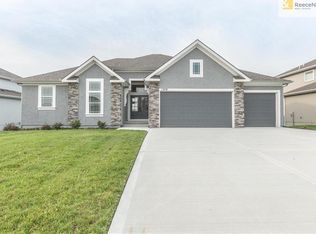 1309 NW 95th St, Kansas City, MO 64155