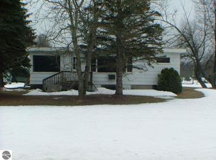 16881 Fewins Rd, Interlochen, MI 49643
