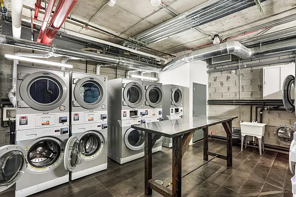 Rented by Pear NYC LLC | media 49