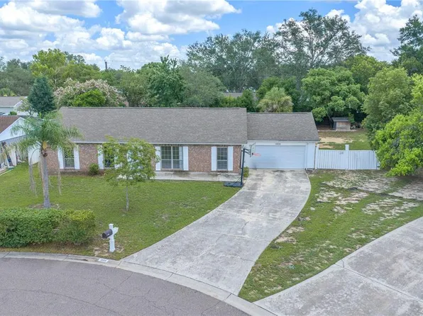 1909 Lido Dr, Brandon, FL 33511