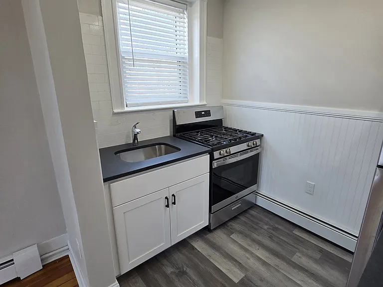 12 Newhall St #68 — Photo 8