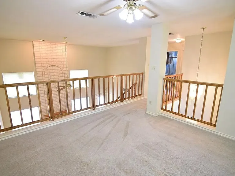 4721 Stagecoach Trl — Photo 6