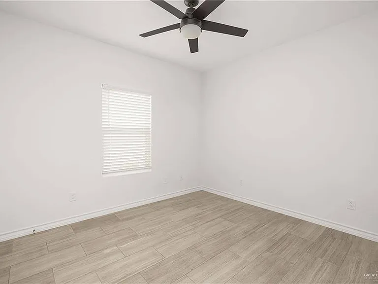 913 W Kohala Ave #3 — Photo 10