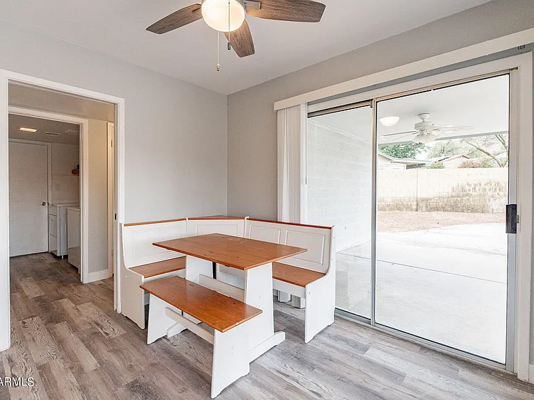 2318 E Lupine Ave — Photo 19