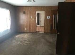 1957 S 23rd St, Milwaukee, WI 53204