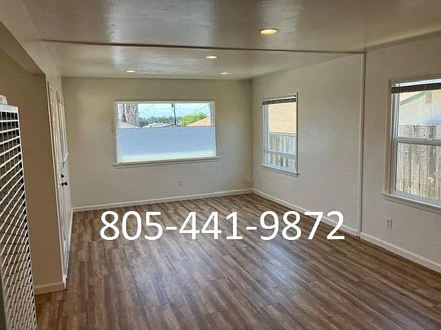 1 bed, 550 sqft, $2,100 — Photo 2