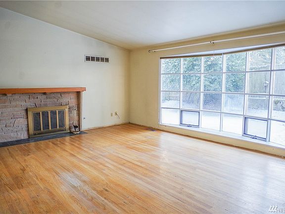 2nd image of 2506 156th Ave SE