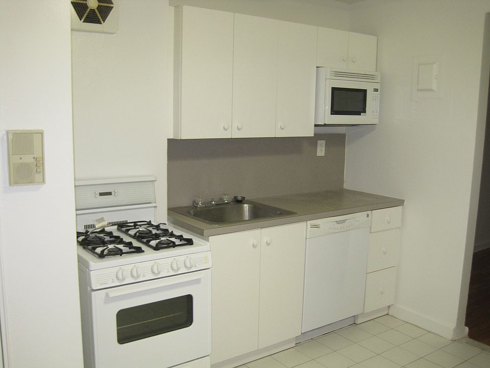 1st image of 13515 83rd Ave APT 2M