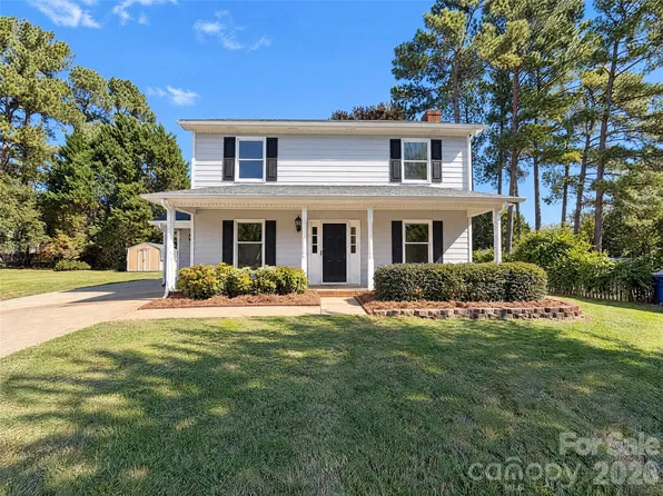 1608 Bishop Ct, Belmont, NC 28012