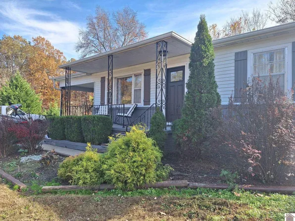 137 Ridge Rd, Grand Rivers, KY 42045