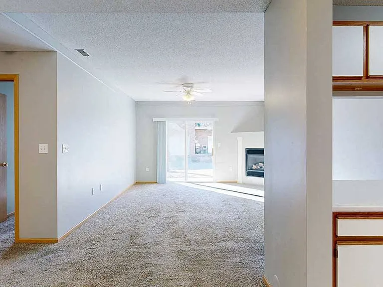 Northbrook Apartments — Photo 132