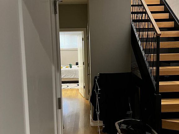 5th image of 5629 W Higgins Ave #B